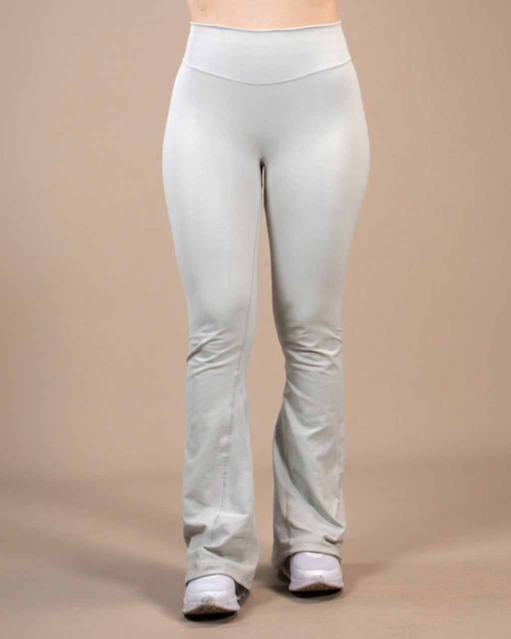 LEGGINGS FLARE PANTS - BLANCO IVORY
