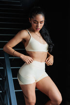 SCOOP BRA CON TIRAS - MANTEQUILLA